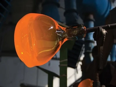 How is glass made How is glass made